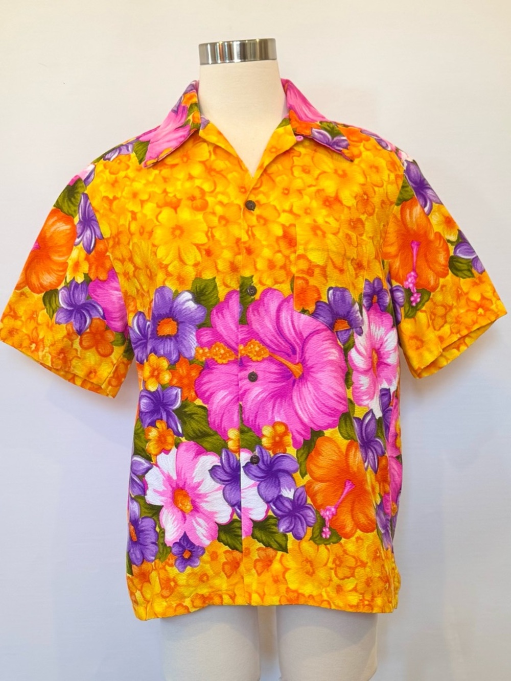 Sears Hawaiian Fashion Bark Cloth Pink Vintage 60s Hibiscus Floral Print Shirt M